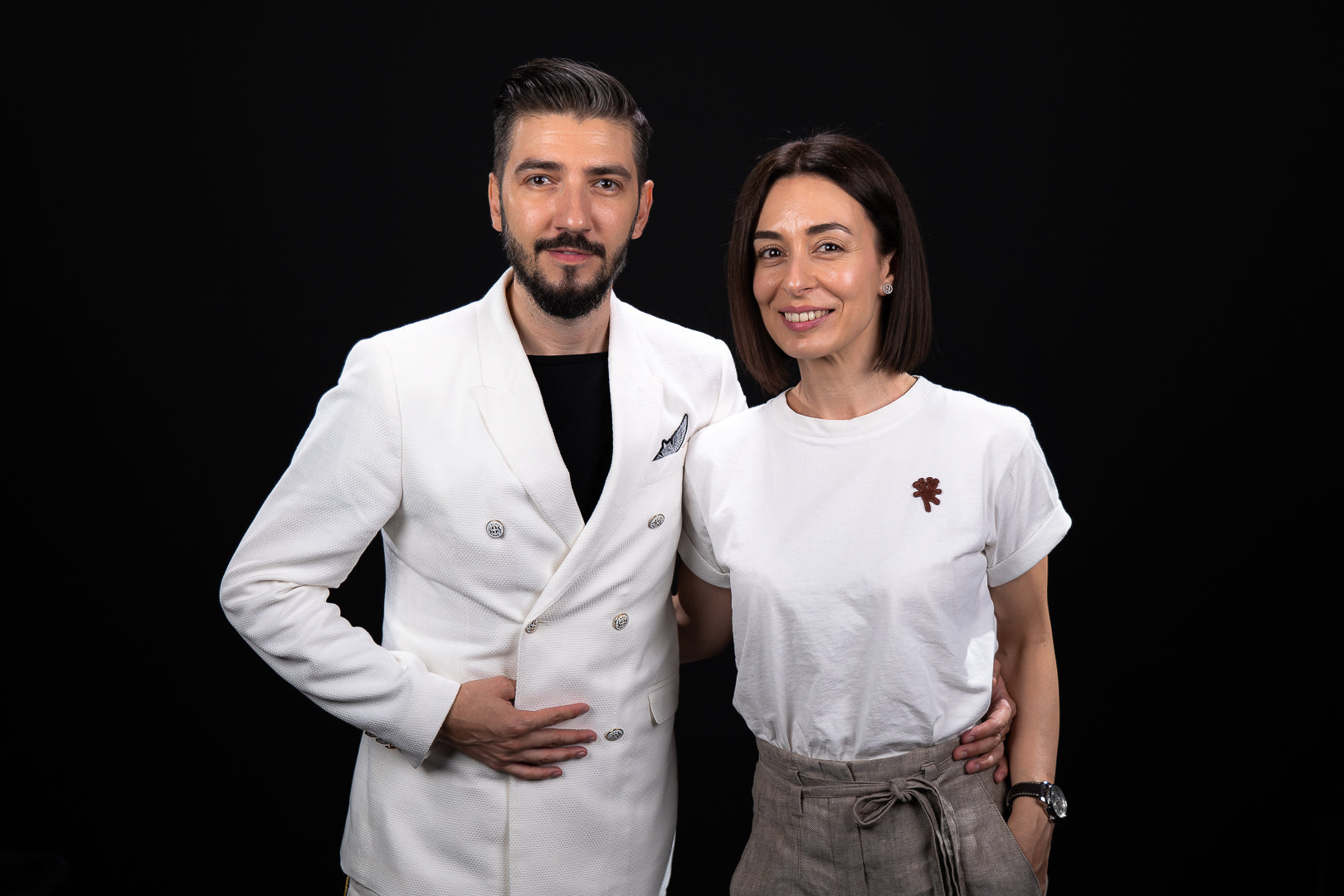 Costa îmbracă sute de bărbați după câteva reguli simple