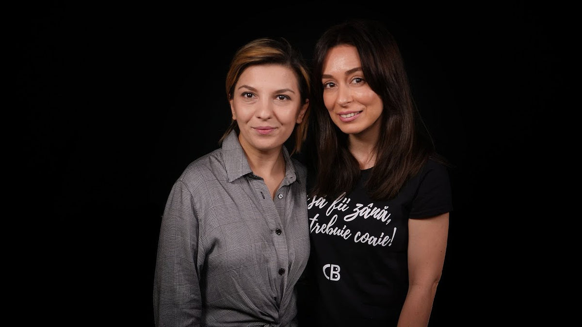 Elena Calistru, președinte și cofondator Funky Citizens, în studioul Lorenei Buhnici