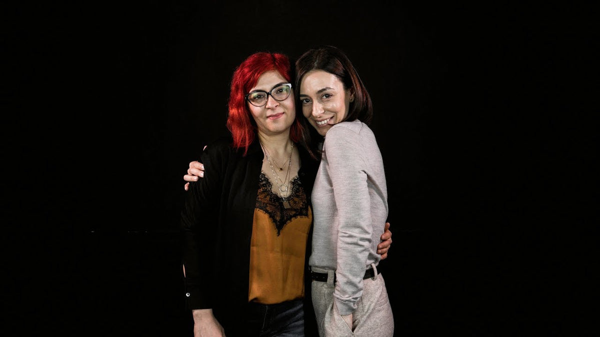 Simona Tache, jurnalist și psihoterapeut, invitată în podcastul Lorenei Buhnici