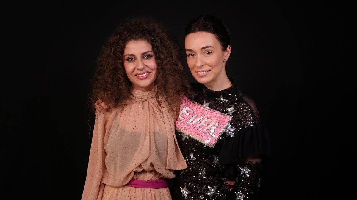 Actrița Letiția Vlădescu în studioul Lorenei Buhnici